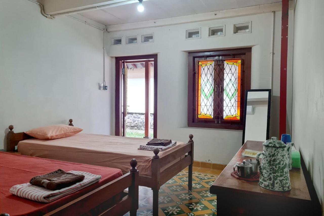 Omah Pitoe Yogya Homestay Yogyakarta Kültér fotó