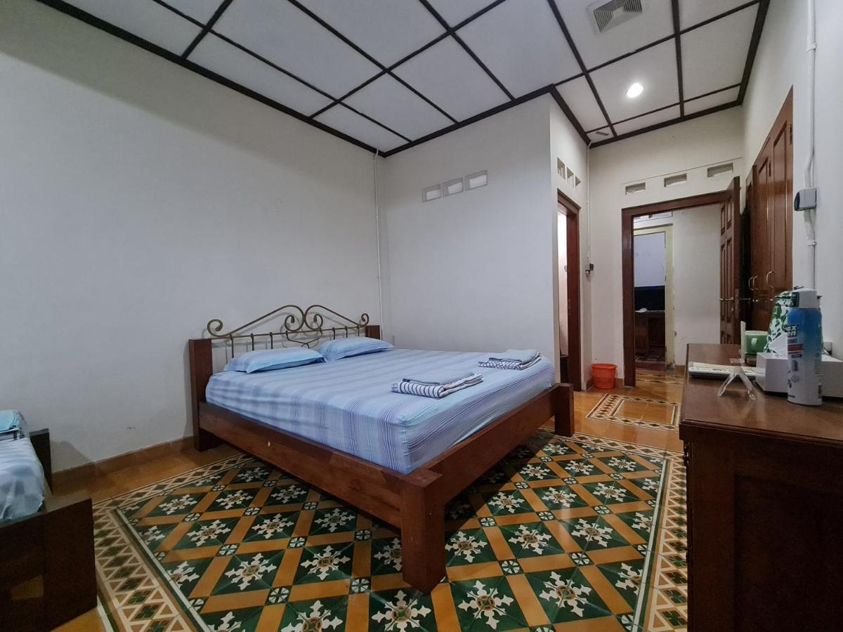 Omah Pitoe Yogya Homestay Yogyakarta Kültér fotó