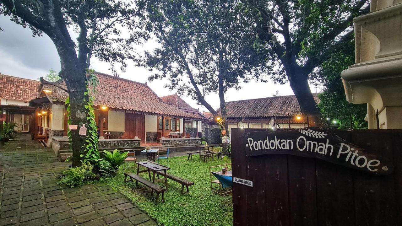 Omah Pitoe Yogya Homestay Yogyakarta Kültér fotó