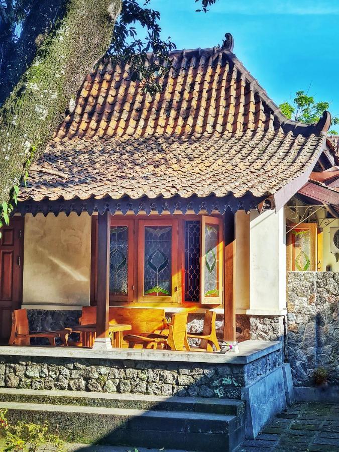 Omah Pitoe Yogya Homestay Yogyakarta Kültér fotó