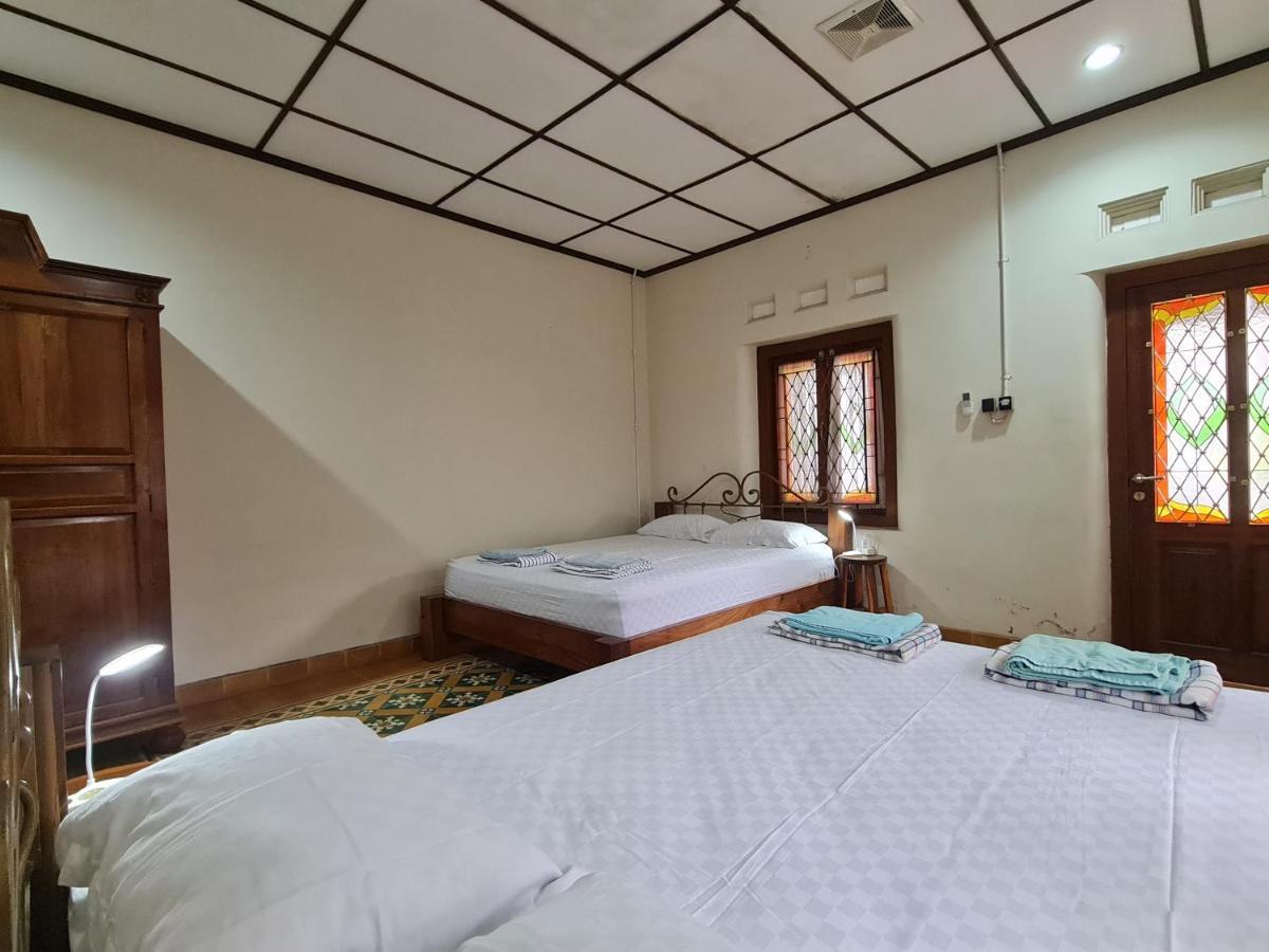 Omah Pitoe Yogya Homestay Yogyakarta Kültér fotó