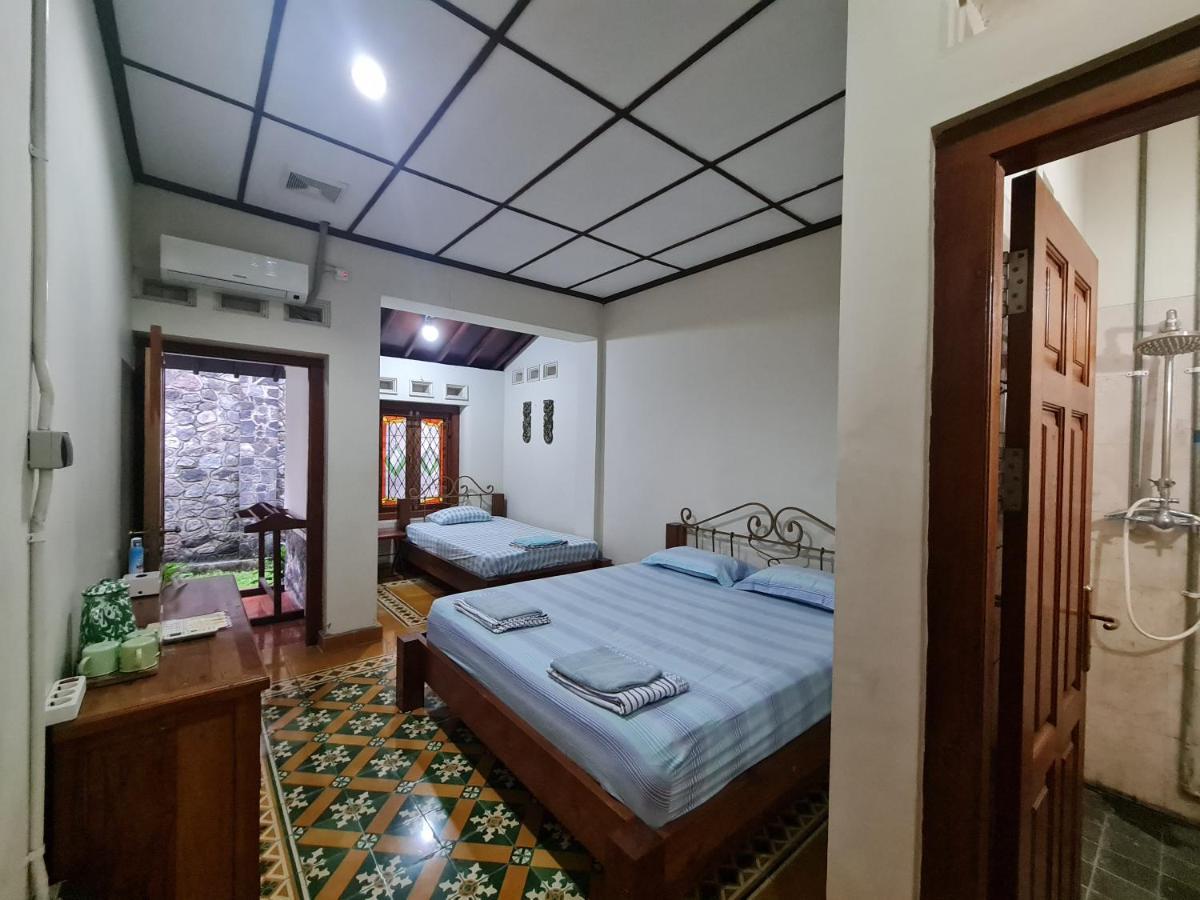 Omah Pitoe Yogya Homestay Yogyakarta Kültér fotó