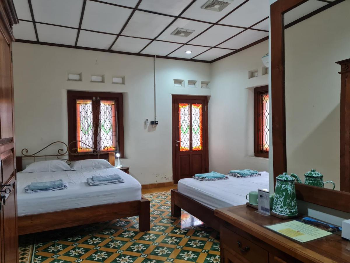 Omah Pitoe Yogya Homestay Yogyakarta Kültér fotó