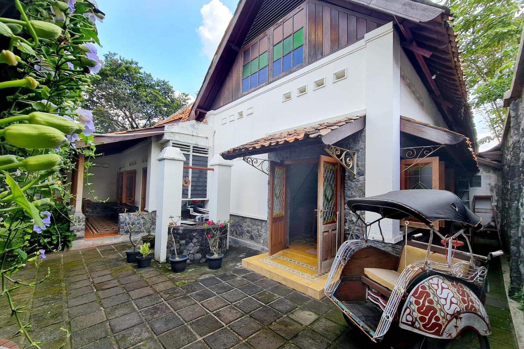 Omah Pitoe Yogya Homestay Yogyakarta Kültér fotó