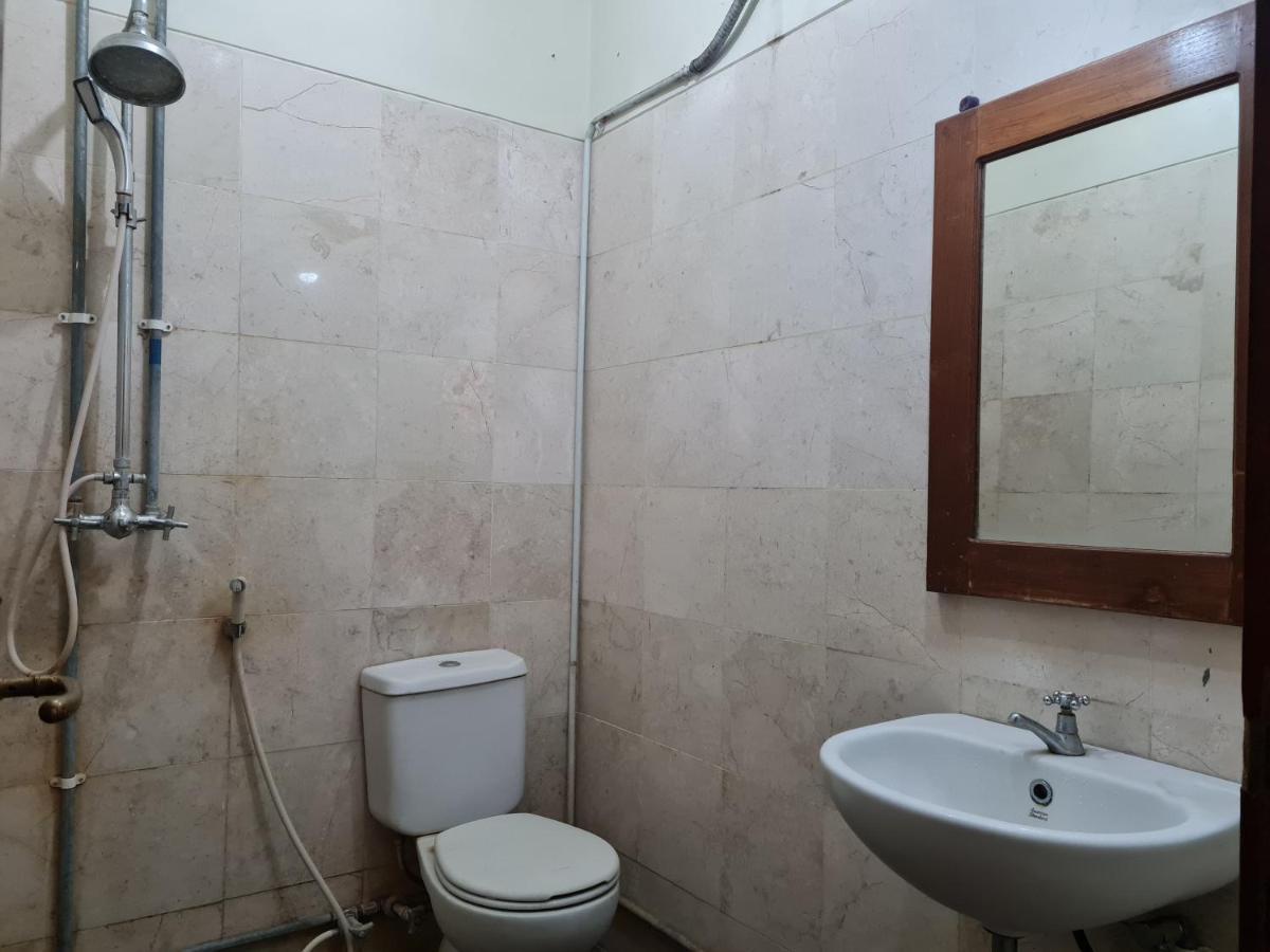 Omah Pitoe Yogya Homestay Yogyakarta Kültér fotó