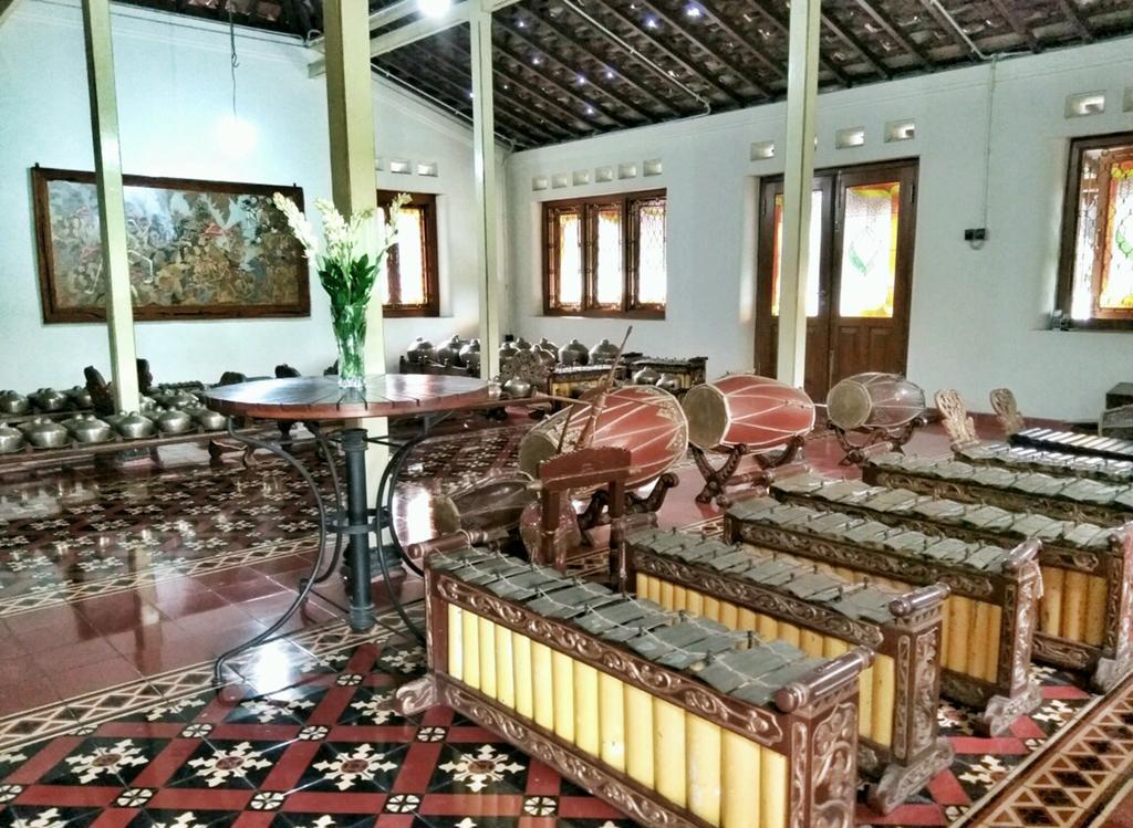 Omah Pitoe Yogya Homestay Yogyakarta Kültér fotó
