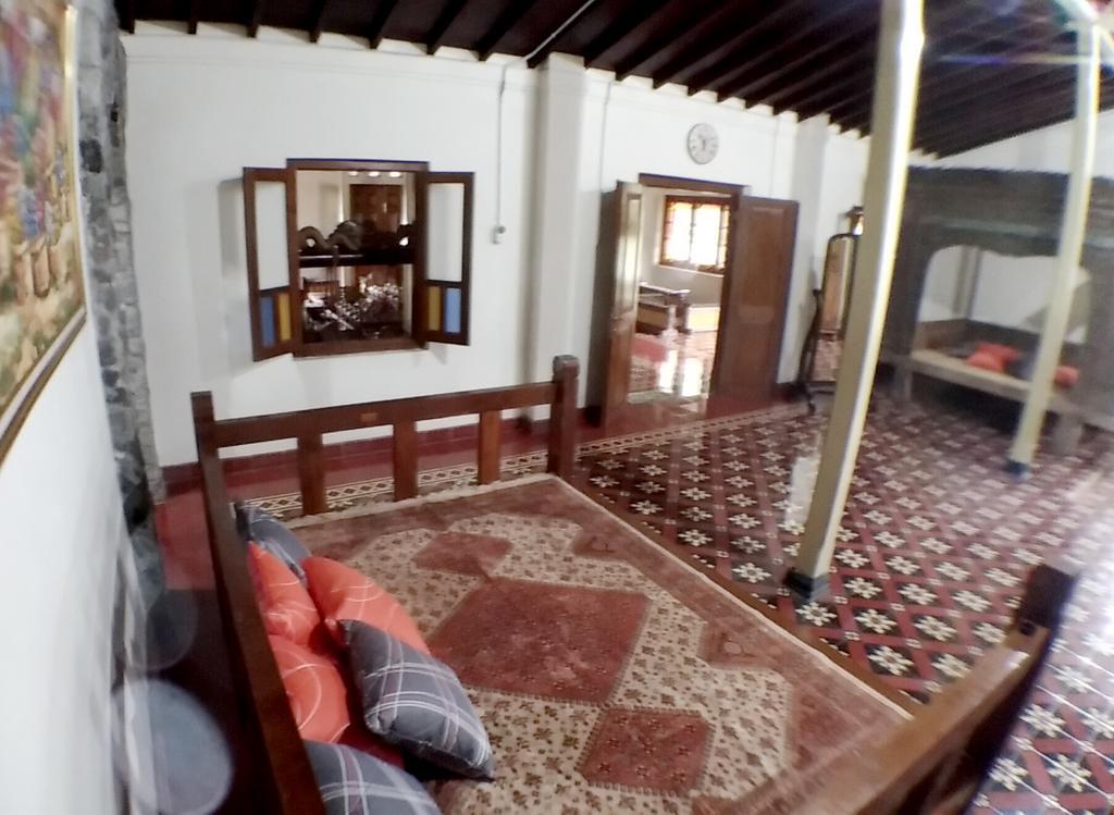 Omah Pitoe Yogya Homestay Yogyakarta Kültér fotó